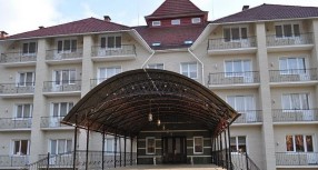 Отель Рейкарц ПОЛЯНА, Отдых, оздоровление и лечение в Рейкрац Поляна Закарпатская область Главная